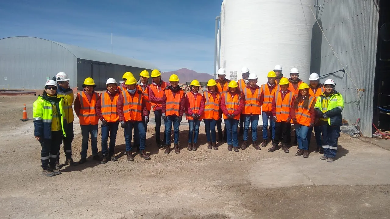 370515342_319578560533352_8790019746012245148_n