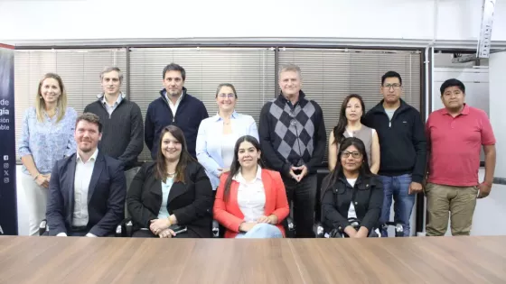 104581-educacion-sostenibilidad-y-oportunidades-salta-potencia-la-capacitacion-minera-con-una-alianza-global