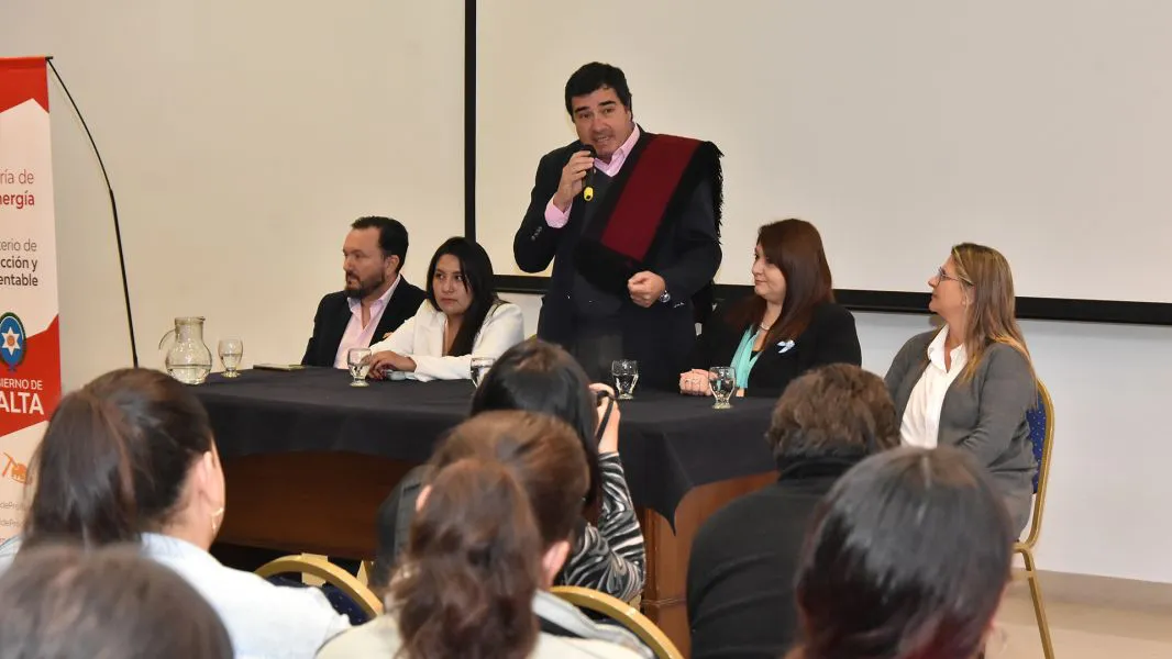 96300-exitoso-encuentro-entre-proveedores-de-pueblos-originarios-de-la-puna-y-empresas-mineras