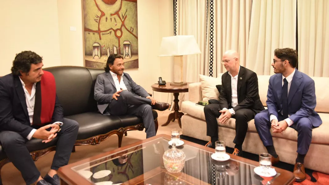 100257-nuevo-inversor-en-litio-desembarca-en-salta-saenz-recibio-al-ceo-de-marhen-lithium