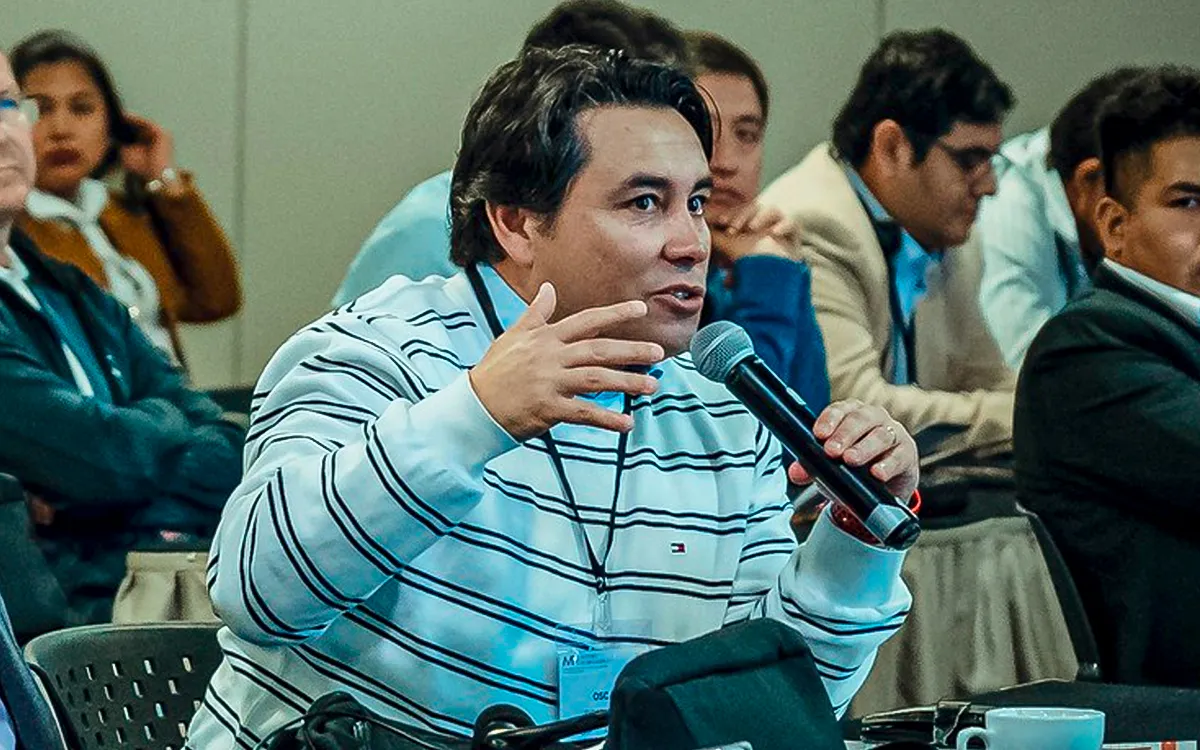 oscar-dominguez-presidente-de-congreso-muestreo-y-control-de-calidad-2025