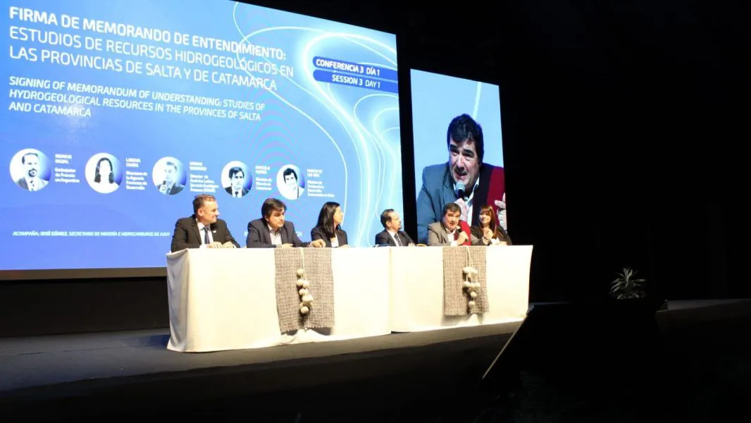 14303-salta-y-francia-reafirmaron-su-compromiso-de-investigacion-y-trabajo-conjunto-por-una-mineria-mas-sustentable