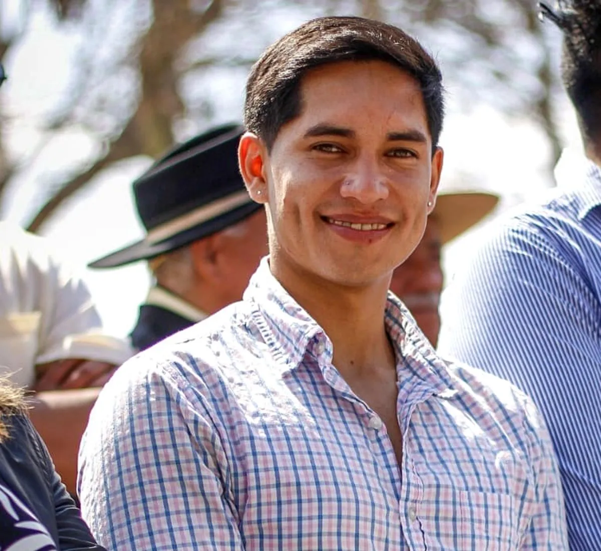 4c1d49b2-48b8-4234-b622-f4e6e01f76cf