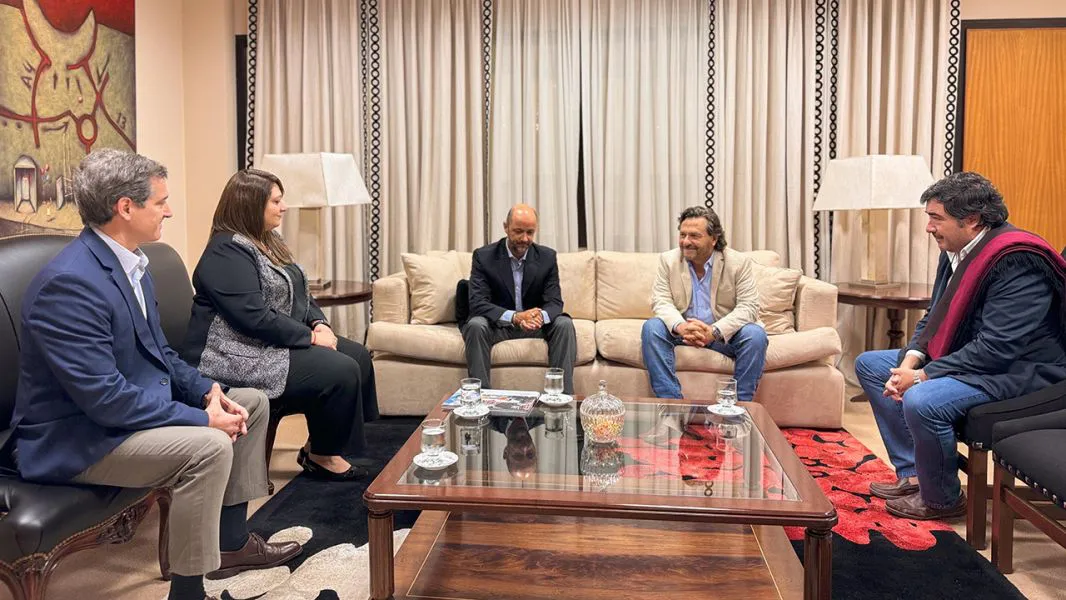 94653-mansfield-minera-presento-al-gobernador-saenz-nuevas-inversiones-en-la-puna-por-unos-us60-millones