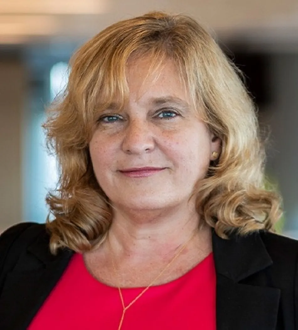 Martina Azcurra - Nueva Presidenta del IPA