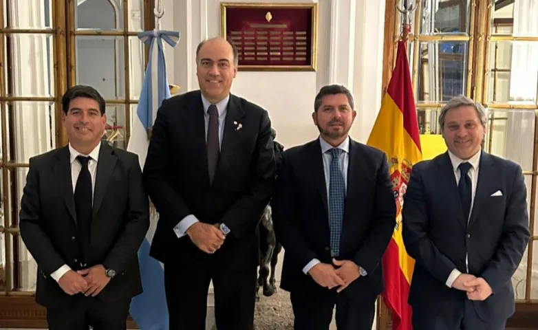 090ba4da6d565c7777b3a23b692f28dc_L