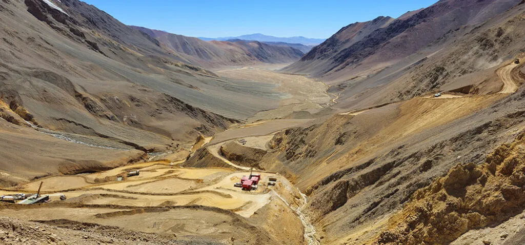 lunahuasi-valley-1024x478