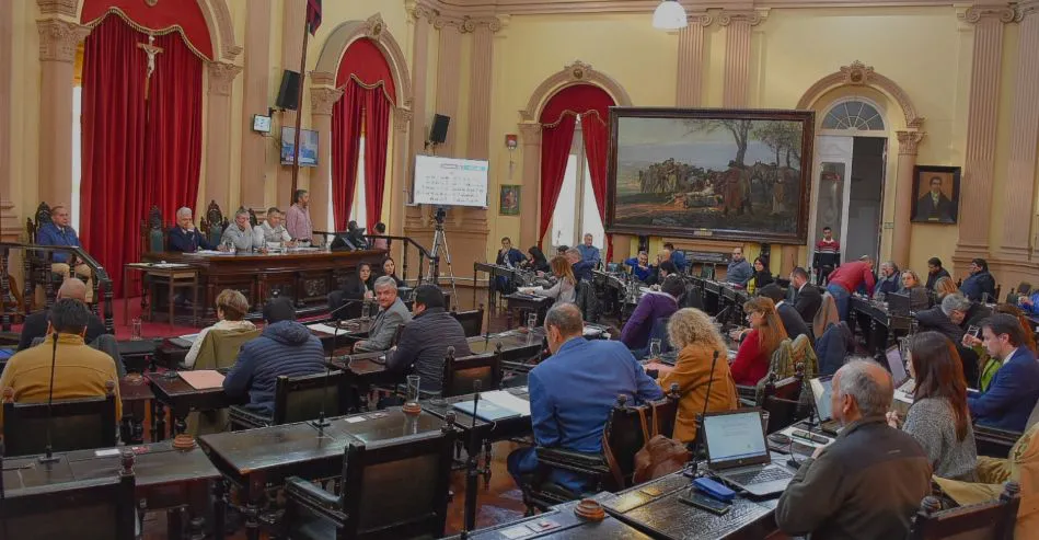 DIPUTADOS