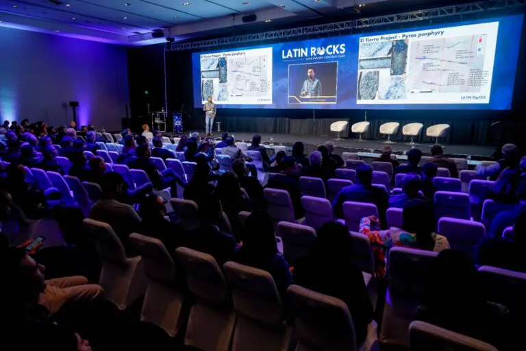 WhatsApp-Image-2025-01-20-at-12.04.22-PM-768x512