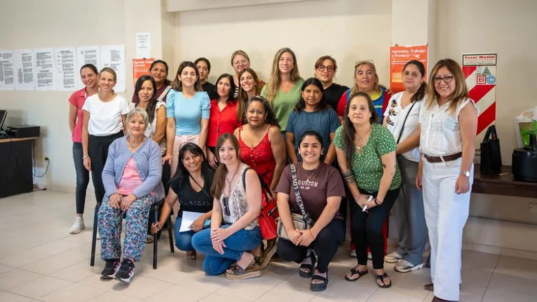 8f97d83119a792fe4f6bb3e500639088_L