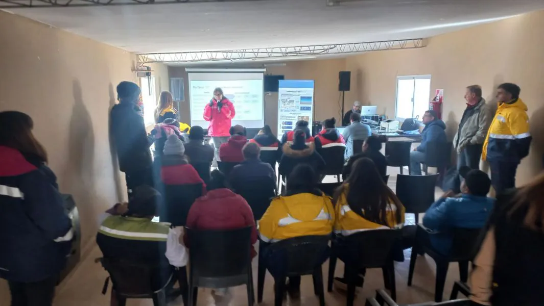 96751-se-realizo-una-reunion-informativa-sobre-un-proyecto-minero-para-la-comunidad-kolla-de-salar-de-pocitos