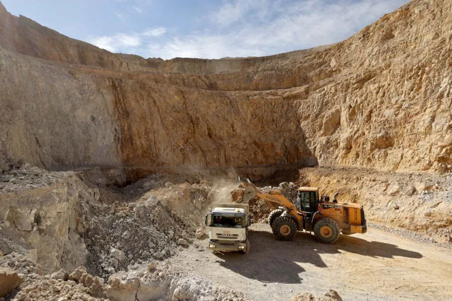 25a1a06bea955520e91a38f50c2de18a_XL