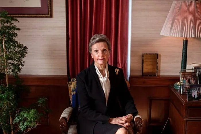 950954-792373-16a-afp-20-281-29