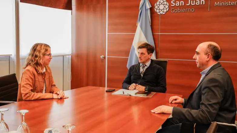 4bdfbe35ddee72048966853f81942893_L