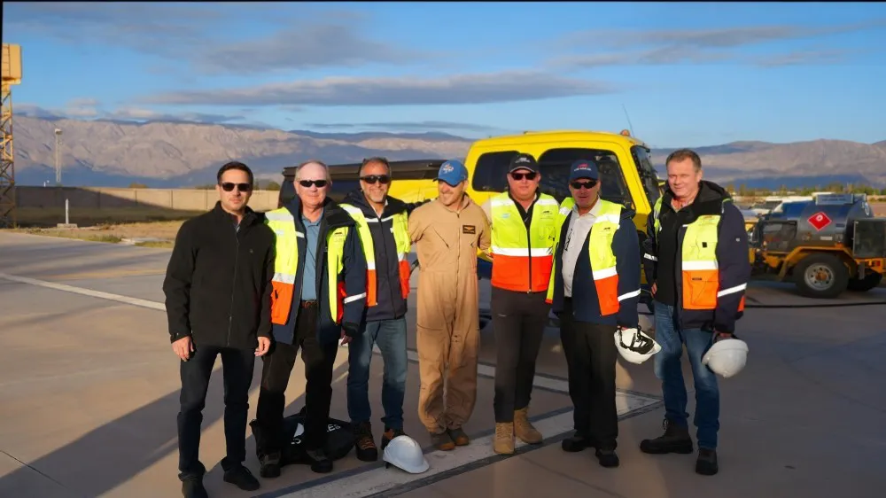 e98b3178cae992d4f5b29f547d61ac4d_XL