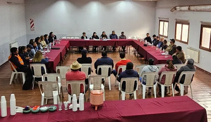 SaveClip.App_461067869_520922667469892_7484294318844115826_n