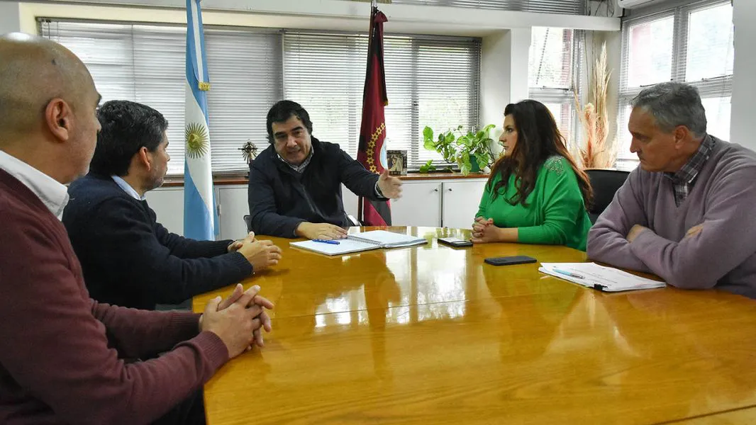 96048-analizaron-las-acciones-del-gobierno-provincial-en-materia-energetica