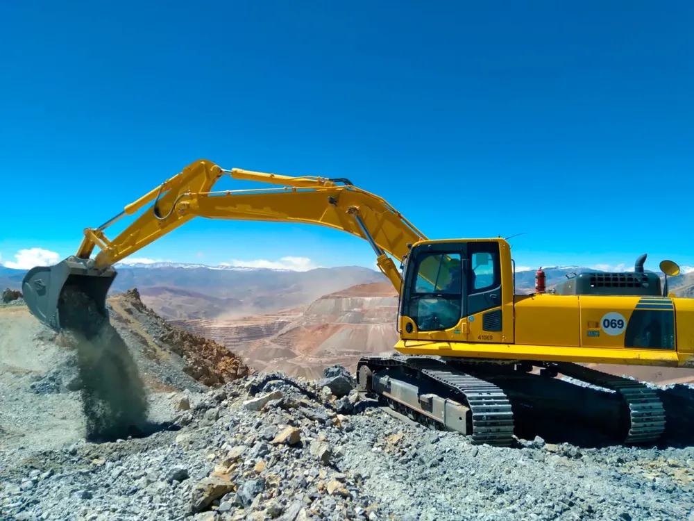 MILICIC-MINERIA-3-1-1440x1080