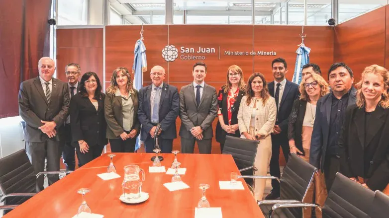 f6416d458107c324f9862c060d026fa8_L