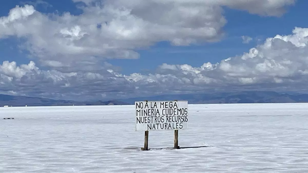 bb99e21e-b014-402a-868c-9aa871e2c8d9_16-9-discover-aspect-ratio_default_0