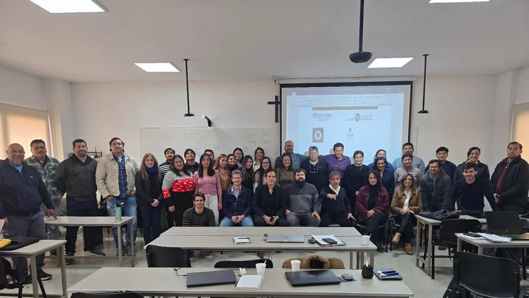 103687-la-secretaria-de-mineria-y-energia-de-salta-participo-en-el-curso-de-modelacion-hidrogeologica-en-la-puna-argentina