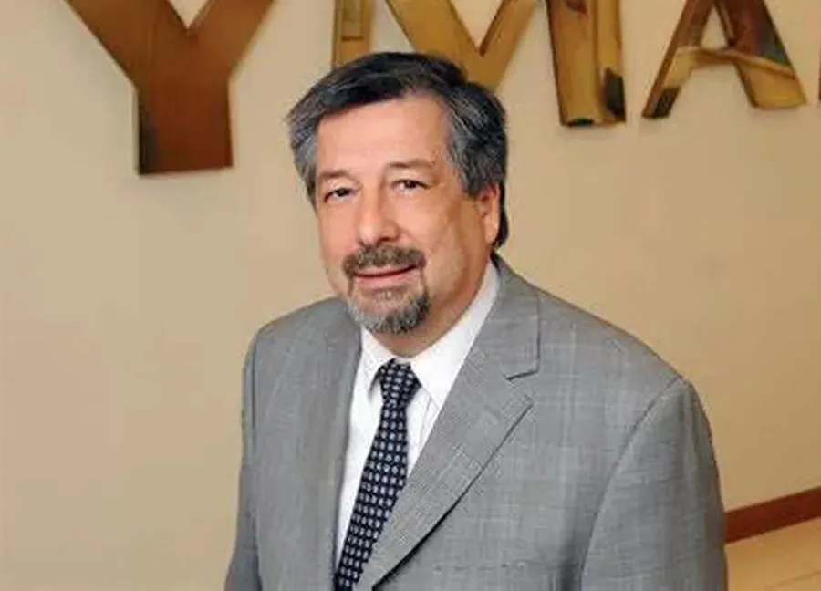 MANUEL BENITEZ