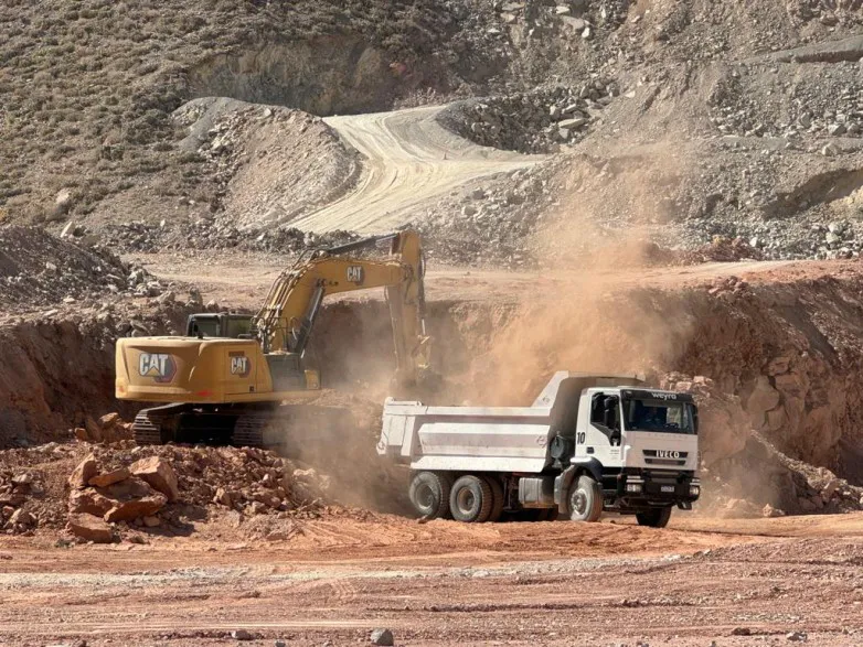 351f30b86e8061ed46013d1fadac3e91_L