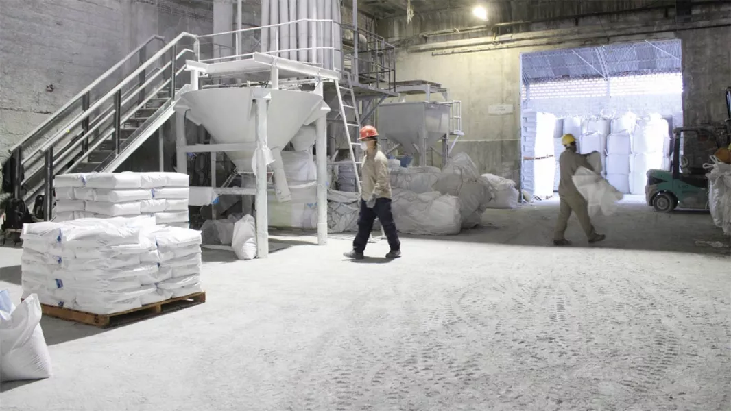 106256-salta-potencia-su-complejo-boratero-con-nueva-planta-de-molienda-movil