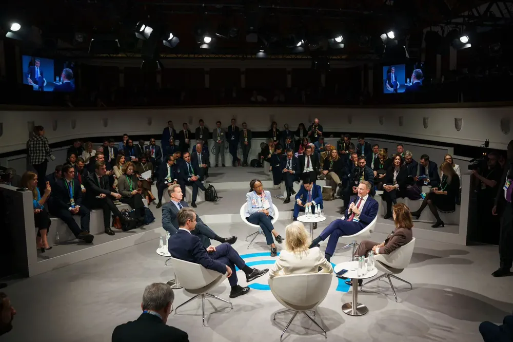 whatsapp_image_2024-02-16_at_17.52.06