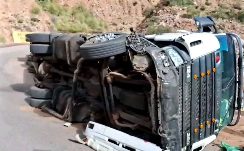 CAMION
