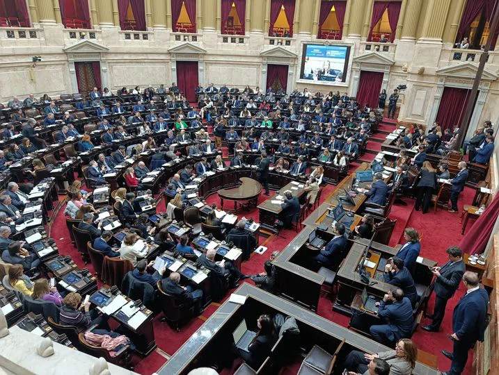 DIPUTADOS