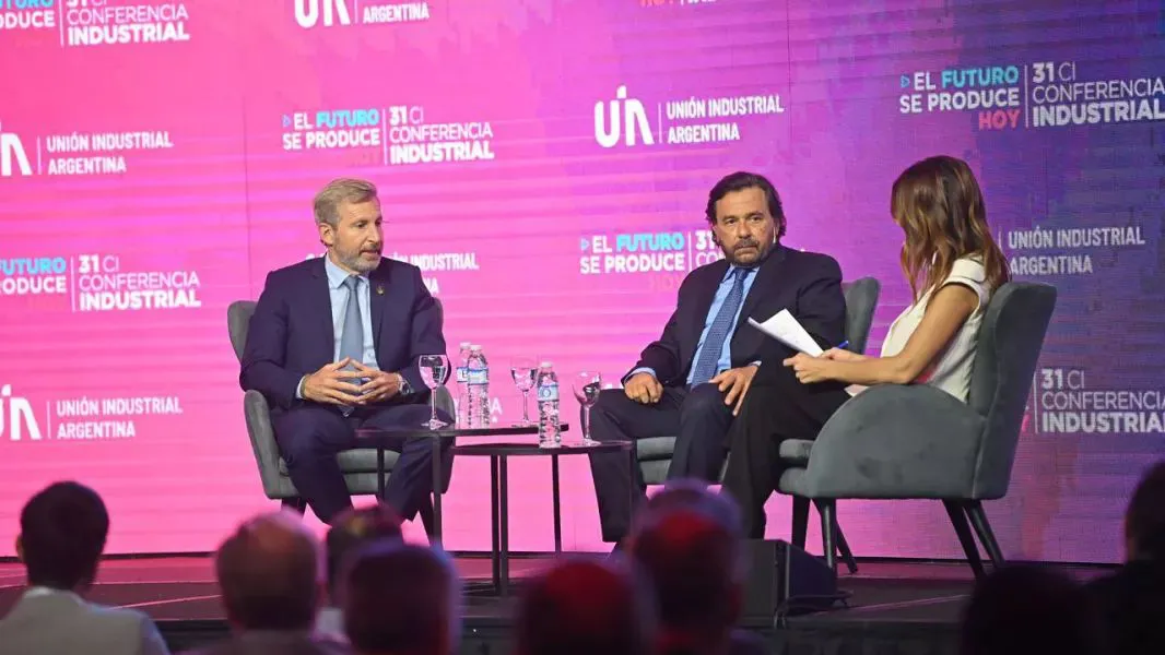 Gustavo Saenz en la UIA