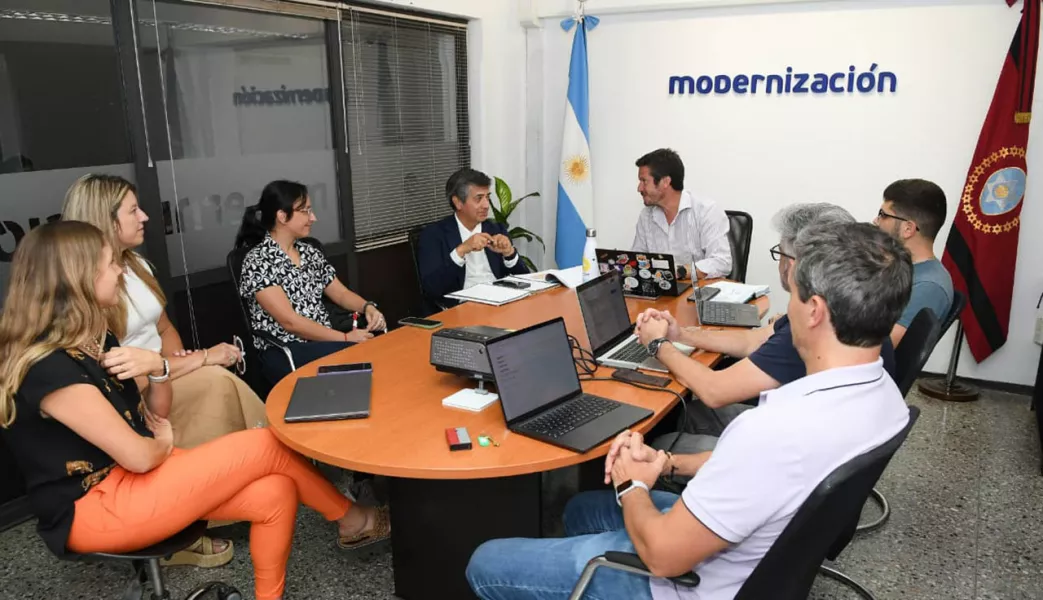 21494-se-avanza-en-el-fortalecimiento-de-la-plataforma-para-oferta-y-demanda-laboral-del-sector-minero