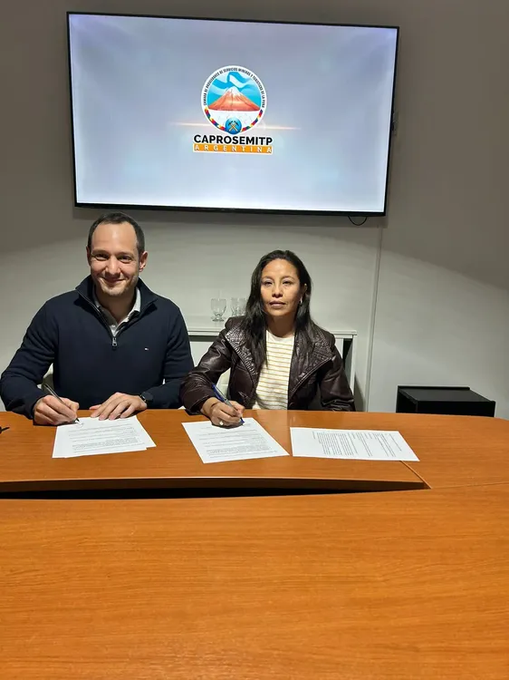 165921ad-6a2f-4055-8675-3706eeb4c443