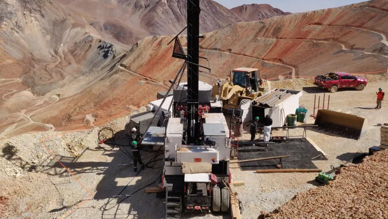 946039788547b7b90b234ac1207db55f_L