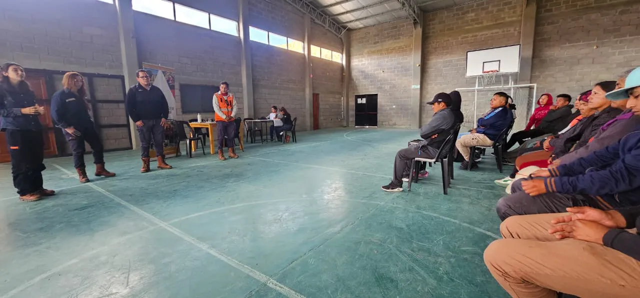 Instancia de selección de personal llevada adelante por la empresa AbraSilver en la comunidad de Santa Rosa de los Pastos Grandes.