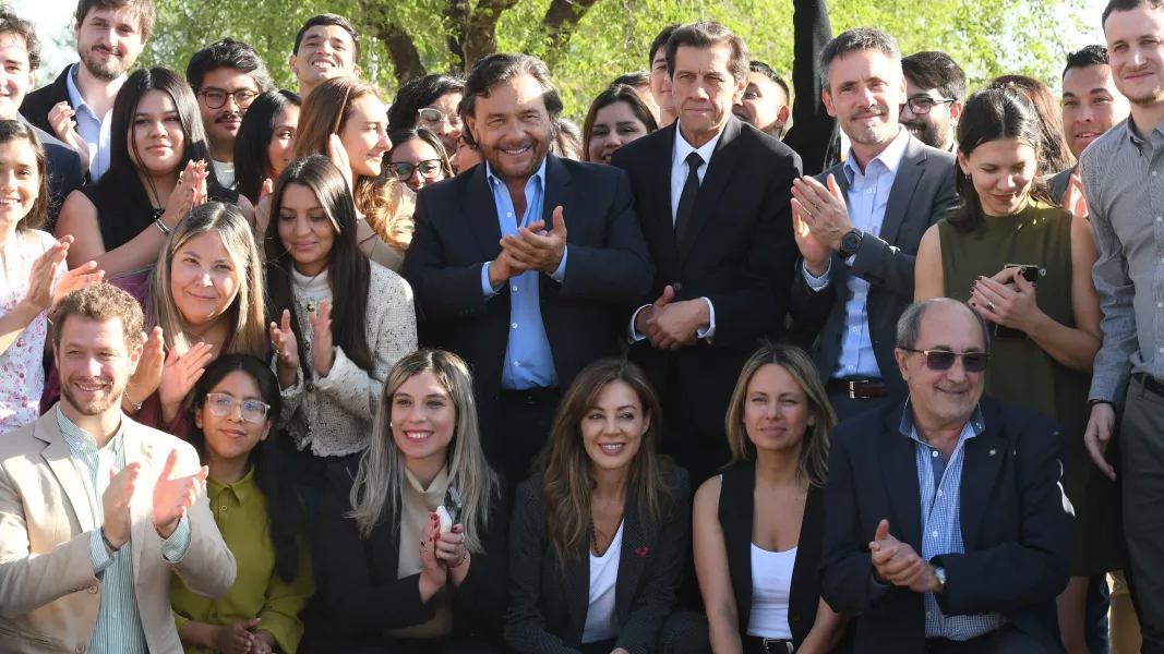 104132-los-gobernadores-saenz-y-sadir-junto-al-cfi-escucharon-a-jovenes-lideres-por-el-desarrollo-regional
