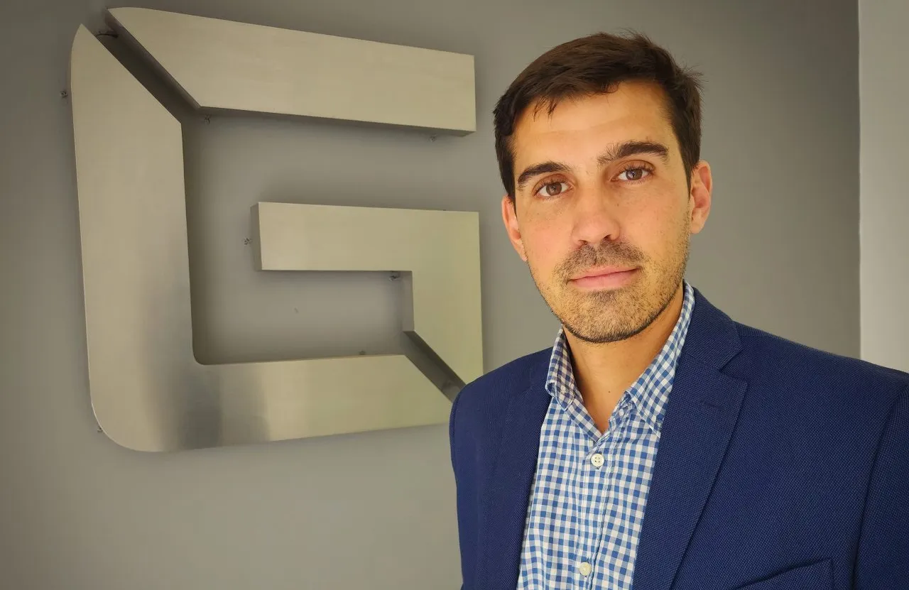 JUAN-GILLY-1-2560-1280x1280