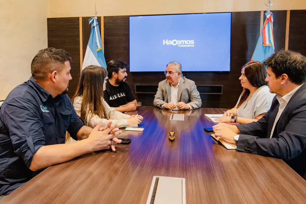 el_gobierno_impulsa_la_pequena_y_mediana_mineria_con_participacion_de_empresarios_catamarquenos