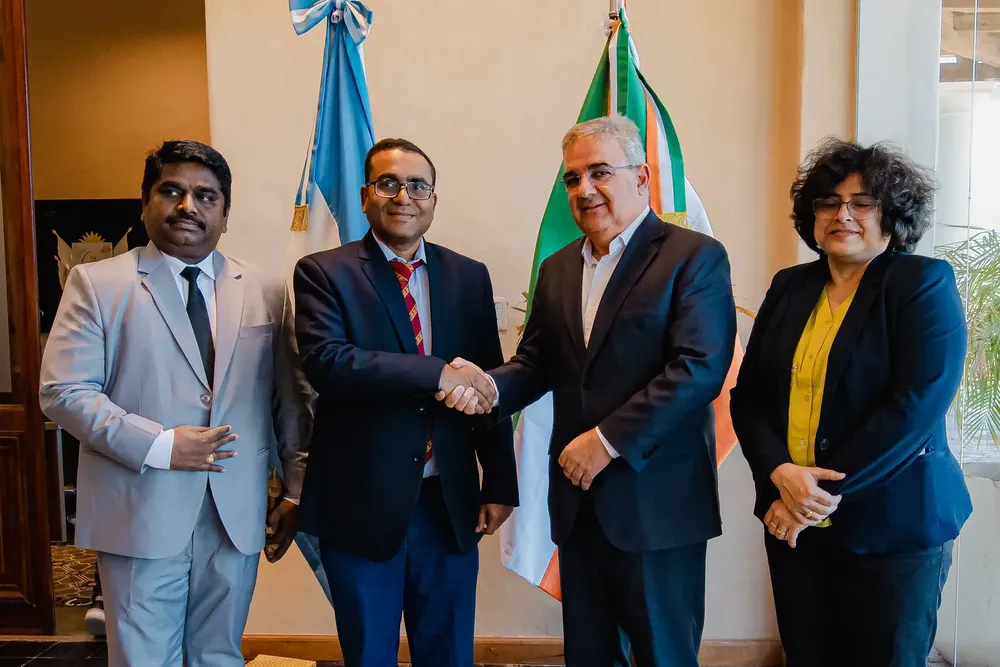 el_gobernador_recibio_al_nuevo_ceo_de_kabil_2