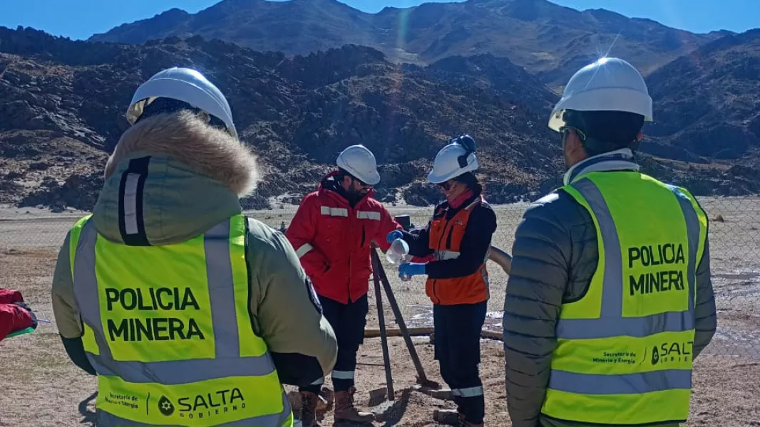 16605-fiscalizacion-ambiental-y-social-en-proyecto-diablillos-plata