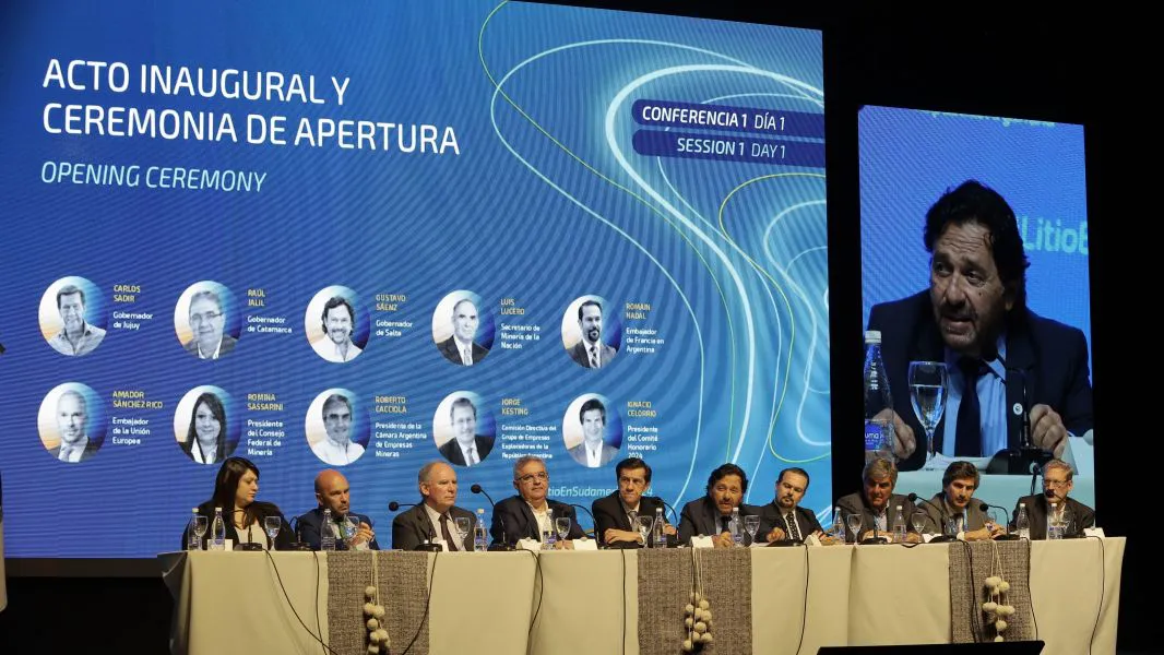 14285-seminario-internacional-de-litio-saenz-resalto-el-papel-clave-del-litio-en-la-transicion-energetica