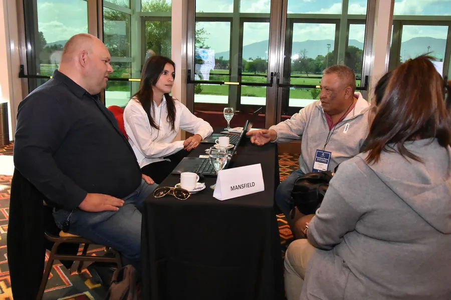 3425-con-el-eje-puesto-en-el-desarrollo-la-cadena-de-valor-minera-el-gobierno-celebro-el-dia-de-la-mineria