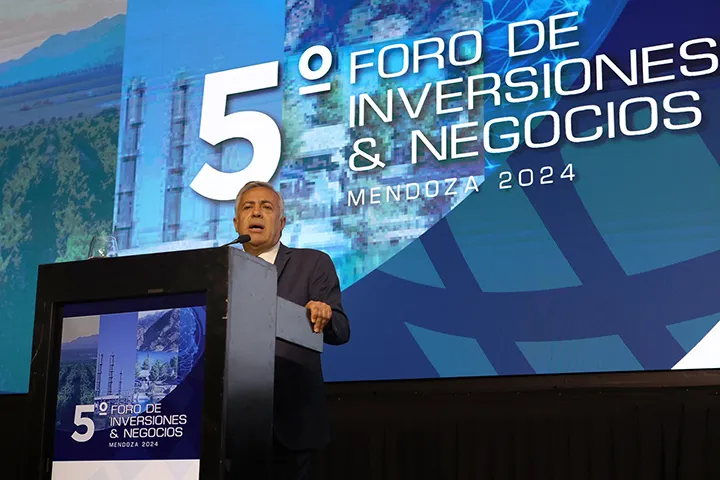 El-gobernador-de-Mendoza-Alfredo-Cornejo-presente-en-la-apertura-del-encuentro-de-negocios