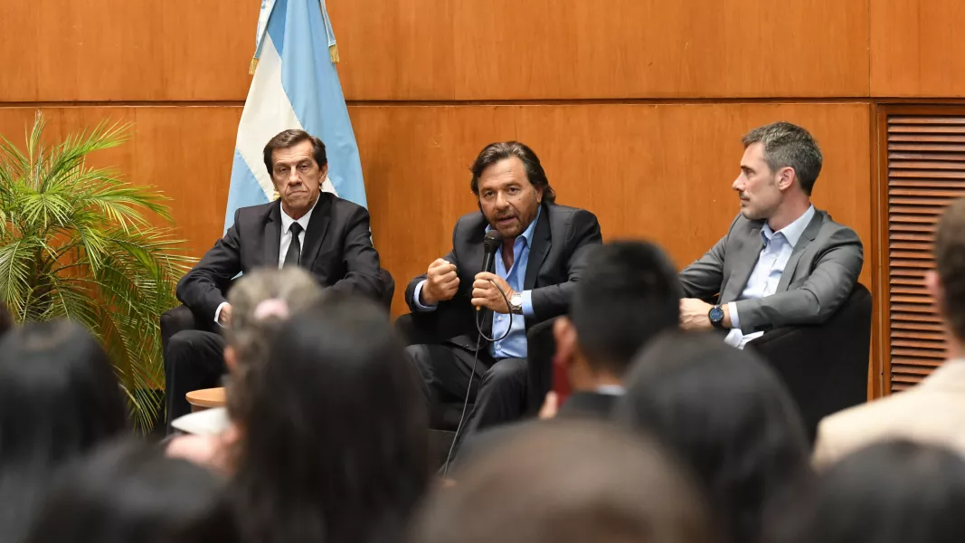 19812-saenz-y-sadir-junto-al-cfi-escucharon-a-jovenes-lideres-por-el-desarrollo-regional