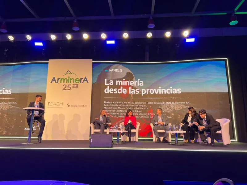 89821-salta-destaco-la-relevancia-del-desarrollo-de-proveedores-locales-en-el-panel-sobre-el-rol-de-las-provincias-en-arminera
